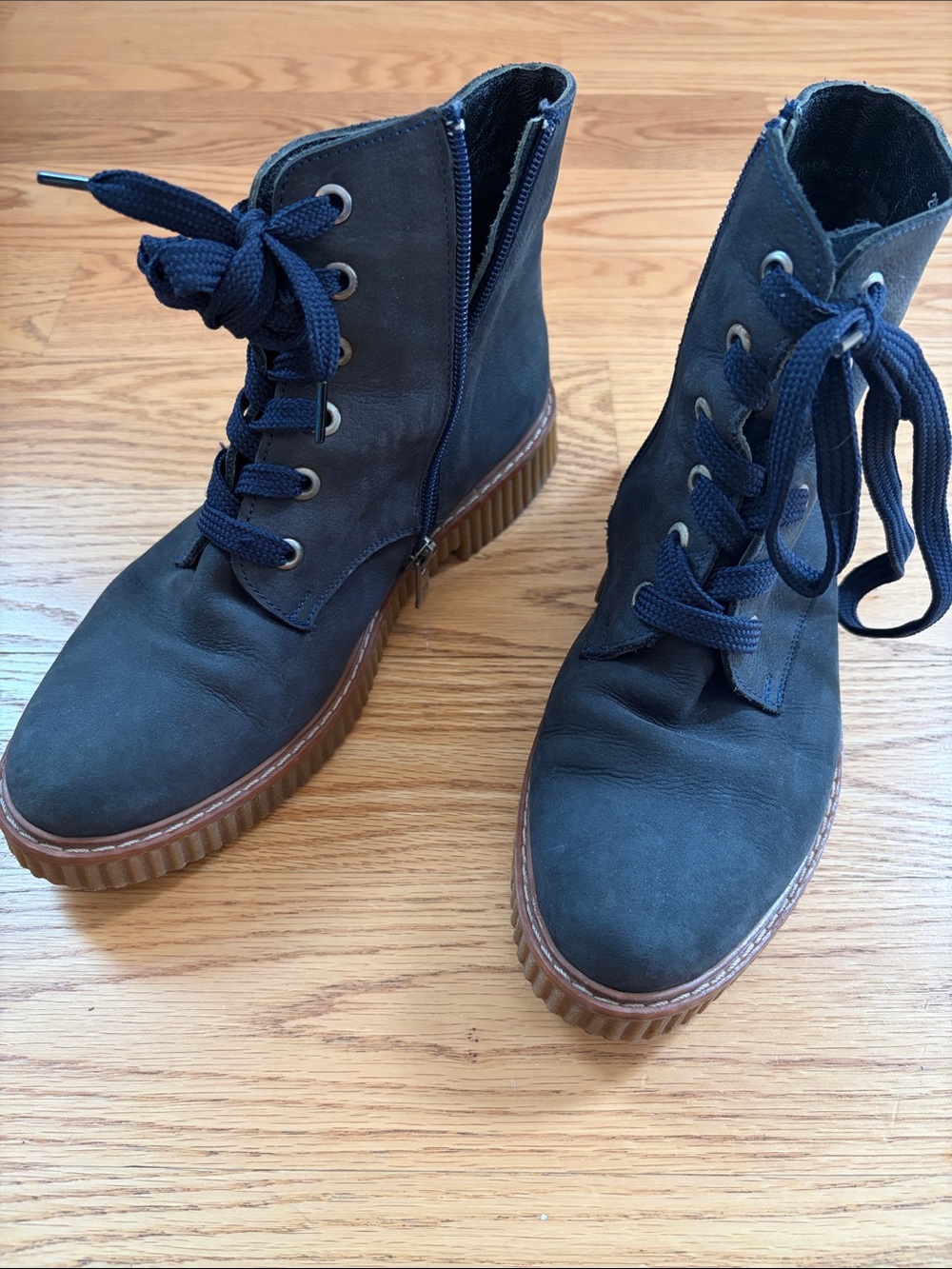Pierre Cardin Paris 37 7 Lace-Up Combat Boots with Brown Lug Sole